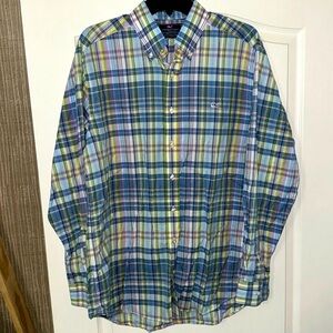 Men’s Vineyard Vines button down whale shirt, long sleeve, size Large slim fit
